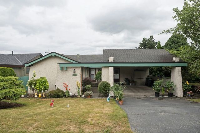3225 Pinda Drive, Port Moody