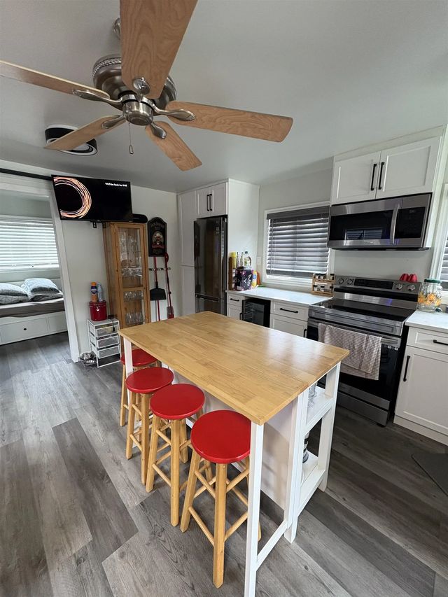 8400 Shook Road 314, Mission
