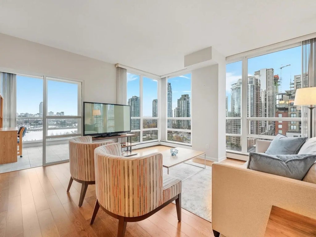 139 Drake Street 18c, Vancouver