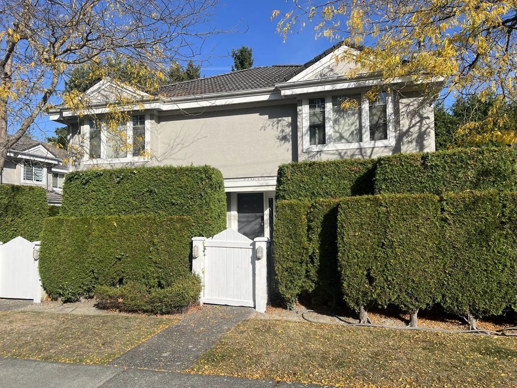 7760 Minoru Boulevard 2, Richmond