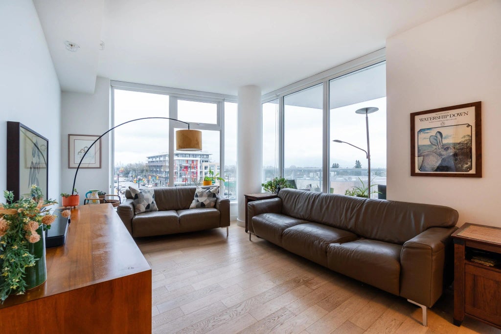 2220 Kingsway 511, Vancouver