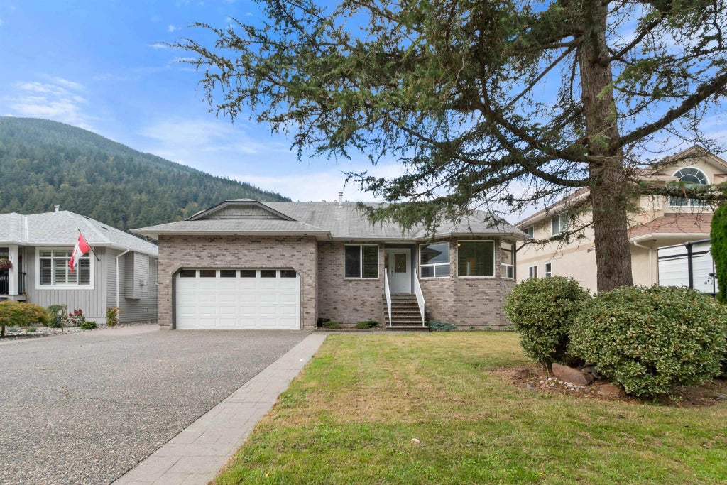 322 Miami River Drive, Harrison Hot Springs