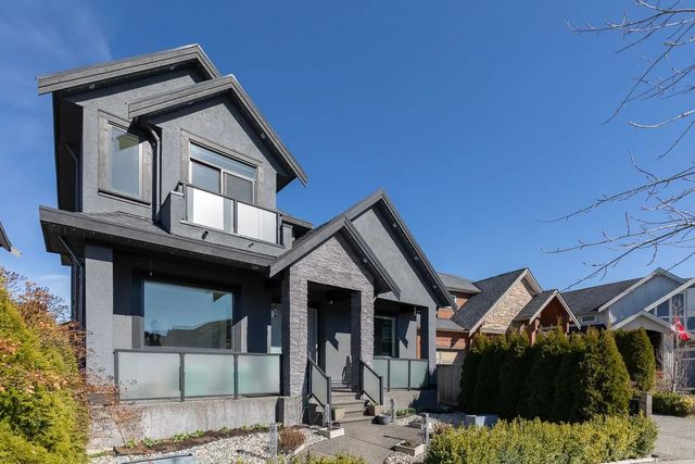 17457 2b Avenue, Surrey