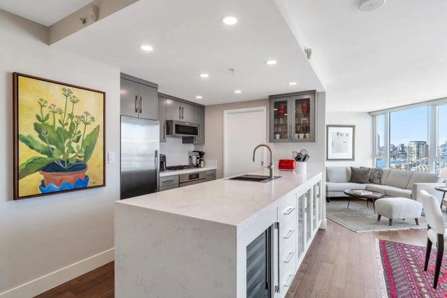 918 Cooperage Way 2007, Vancouver