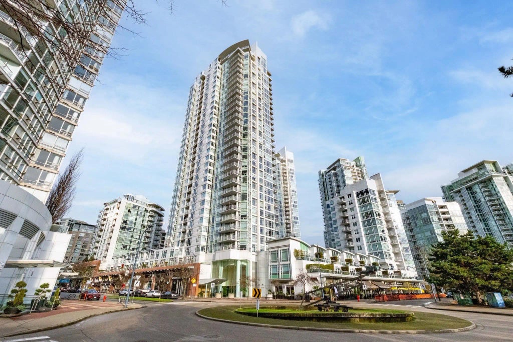 1199 Marinaside Crescent 2106, Vancouver