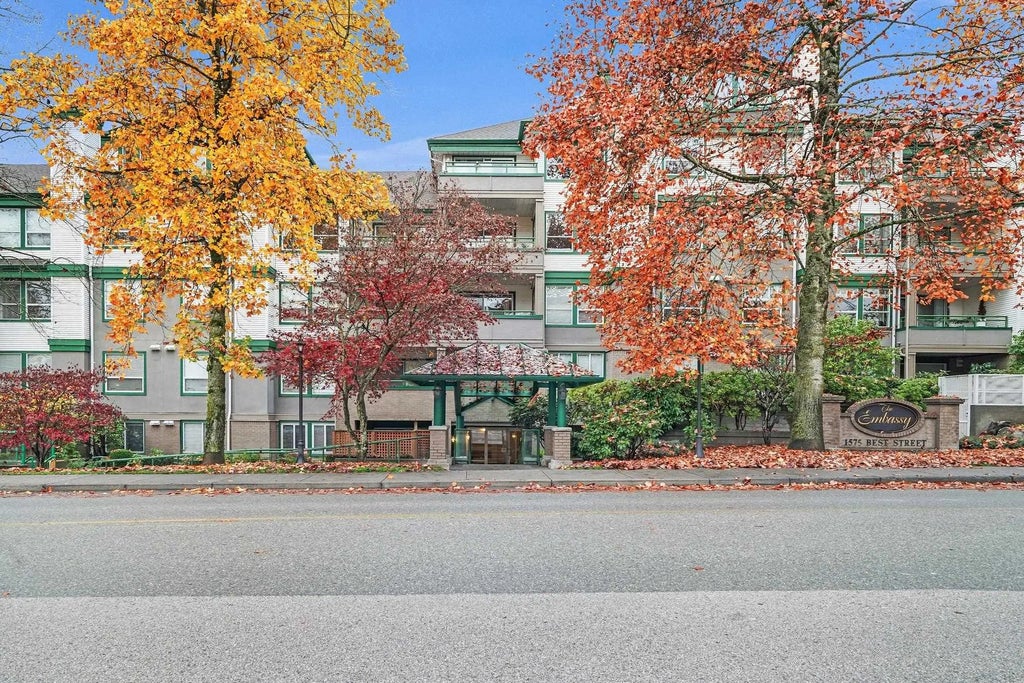 1575 Best Street 213, White Rock