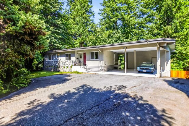 990 Jarvis Street, Coquitlam
