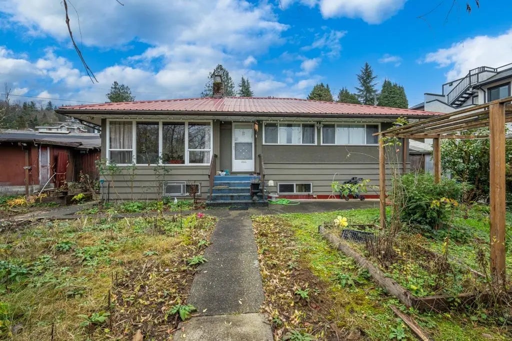 7288 Inlet Drive, Burnaby