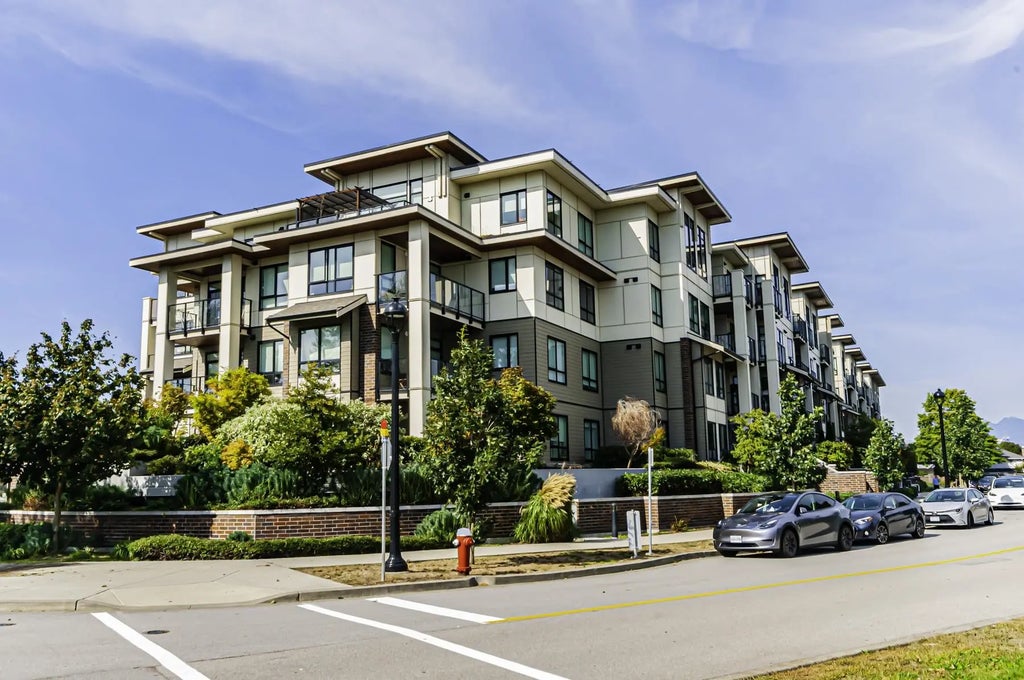 4033 May Drive 223, Richmond