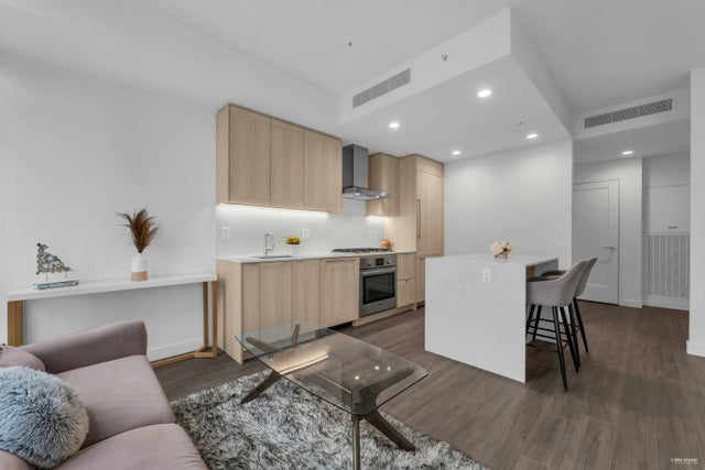 2351 Beta Avenue 1807, Burnaby