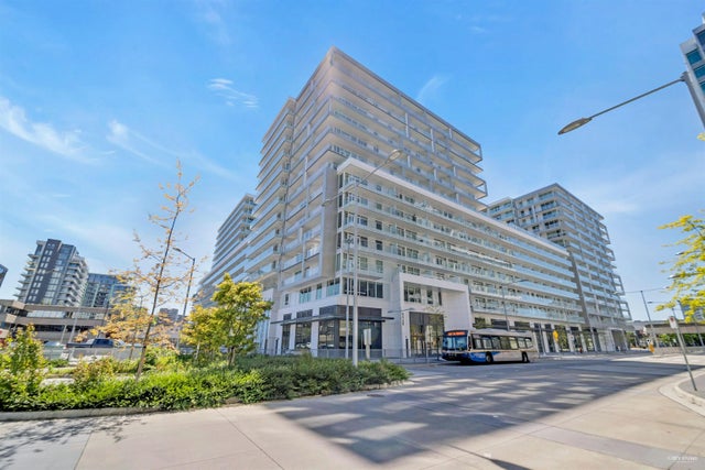 6328 No. 3 Road 522, Richmond