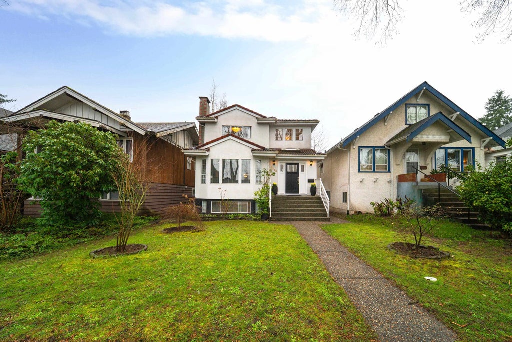3528 W 10th Avenue, Vancouver