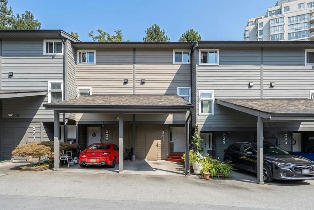 231 Balmoral Place, Port Moody