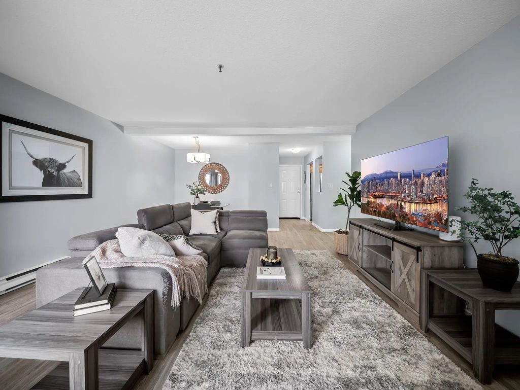 5710 201 Street 205, Langley