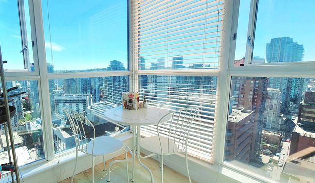 1068 Hornby Street 2909, Vancouver