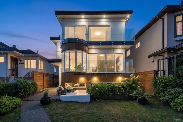 1370 E 35th Avenue, Vancouver