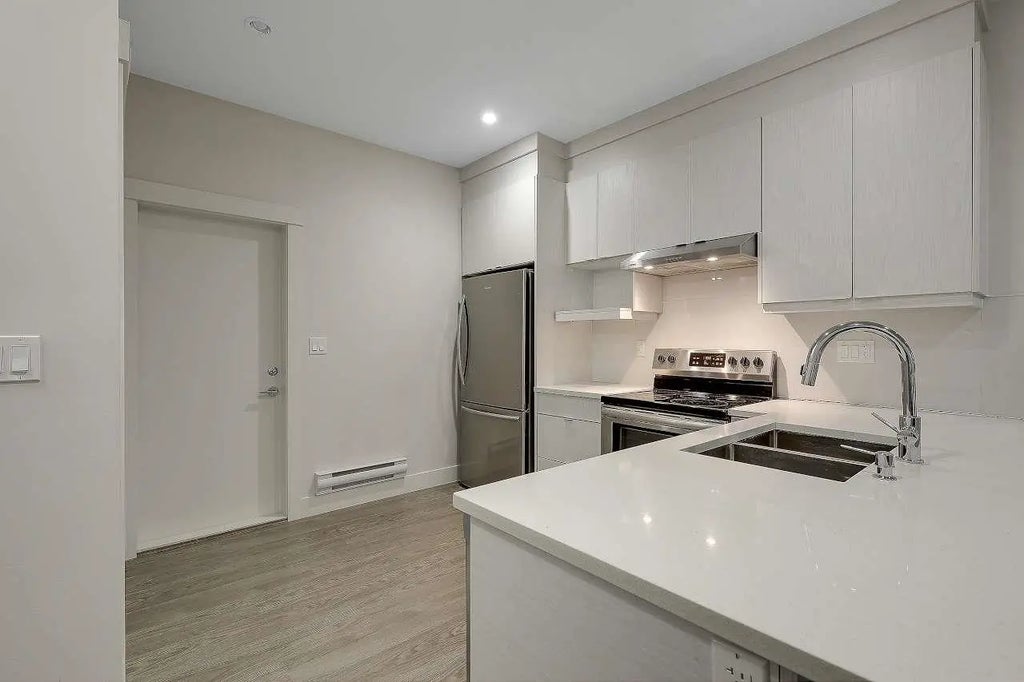 11267 133 Street 16, Surrey