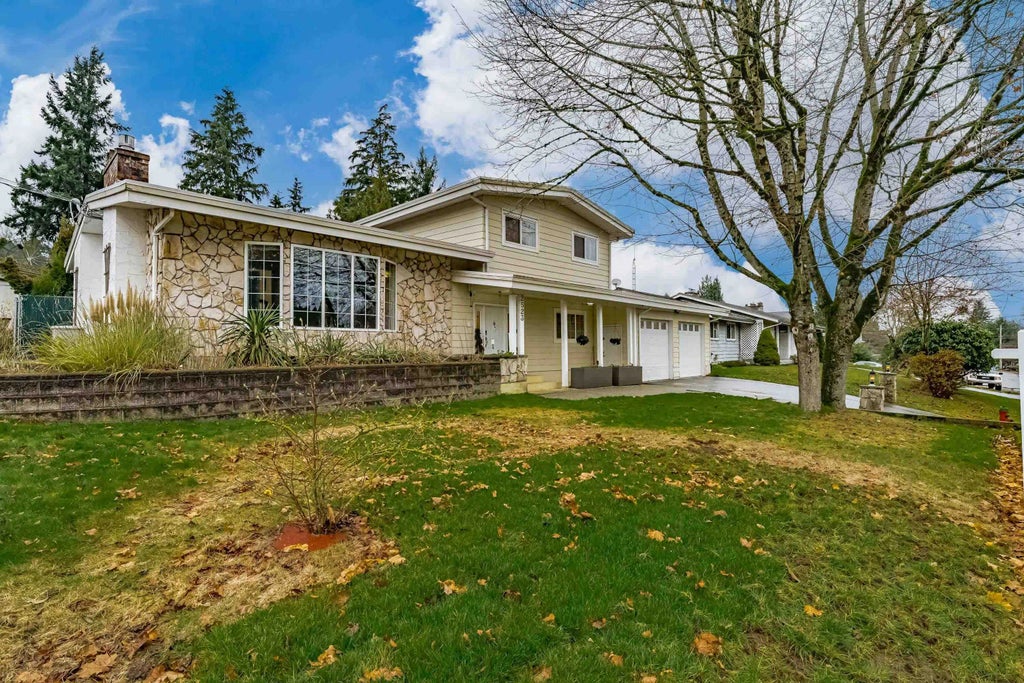 2523 Sunnyside Crescent, Abbotsford