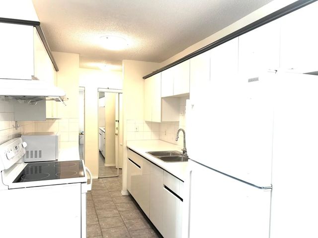 6420 Buswell Street 110, Richmond