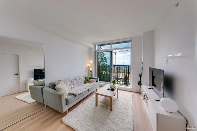 8750 University Crescent 1001, Burnaby