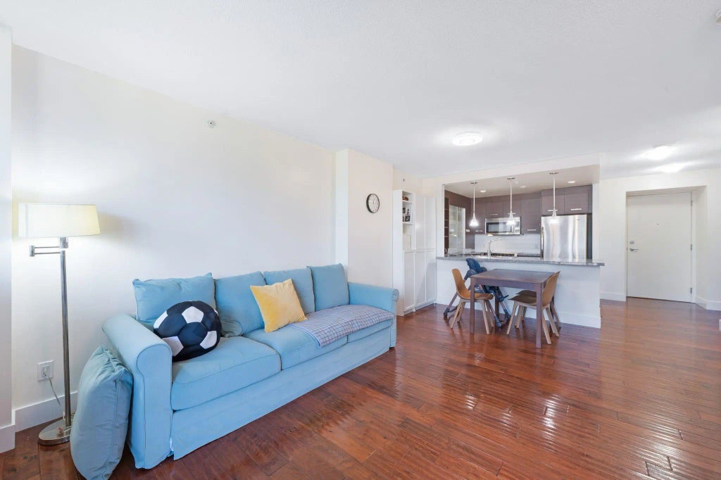 2959 Glen Drive 903, Coquitlam