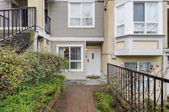 253 Casey Street 123, Coquitlam