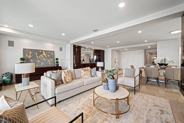 2015 Beach Avenue 401, Vancouver