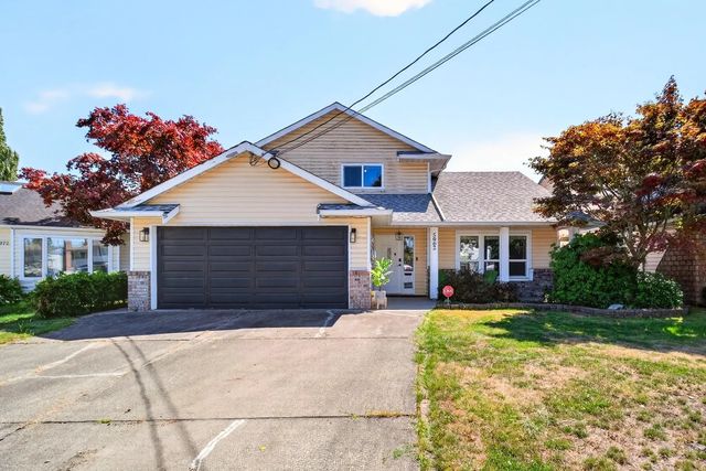 5962 49a Avenue, Delta