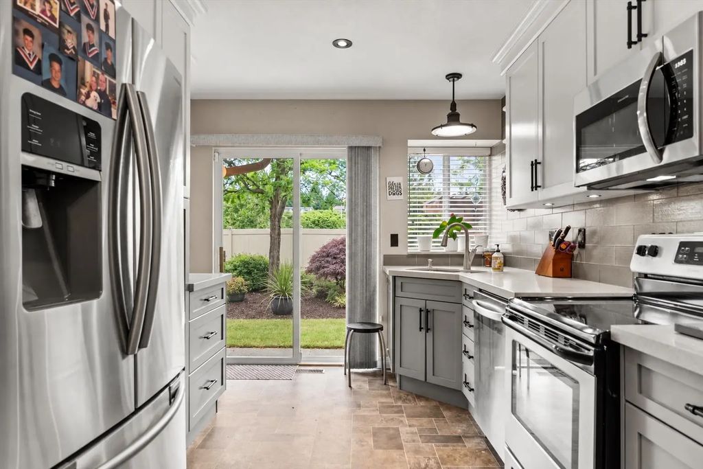 2525 Yale Court 37, Abbotsford