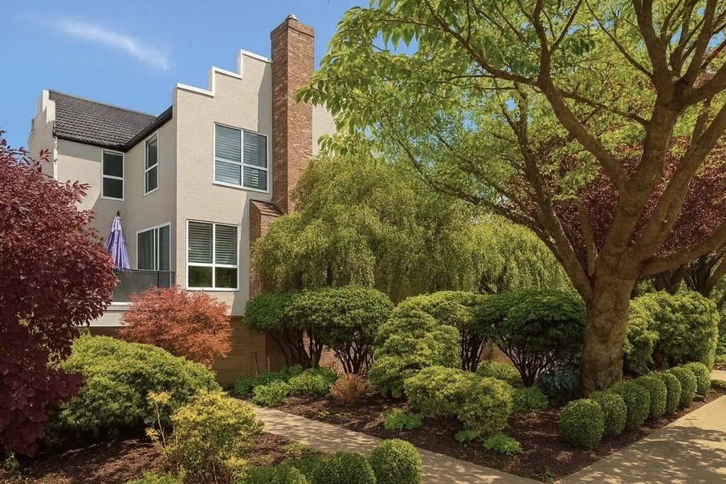 1508 Blackwood Street 5, White Rock