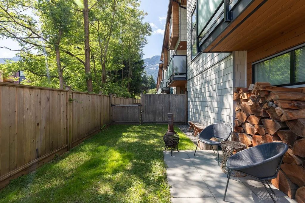 38447 Buckley Avenue 3, Squamish