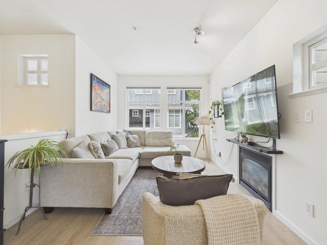 935 Ewen Avenue 57, New Westminster