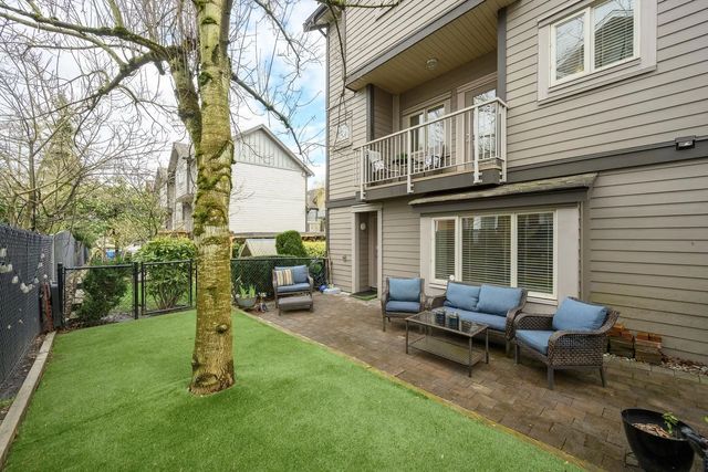 19219 67 Avenue 15, Surrey