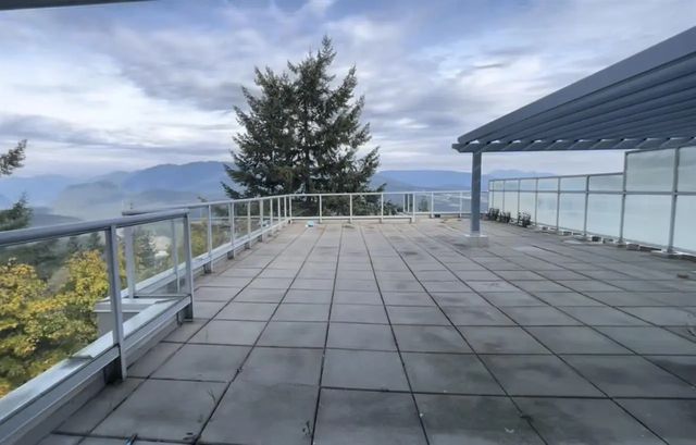 9262 University Crescent 803, Burnaby