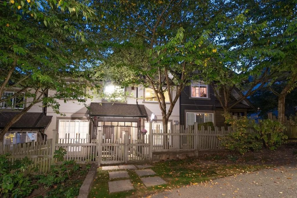 2200 Panorama Drive 108, Port Moody