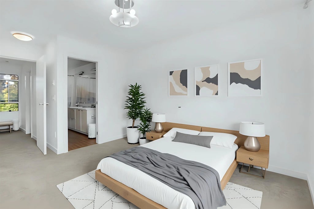 8473 163 Street 10, Surrey