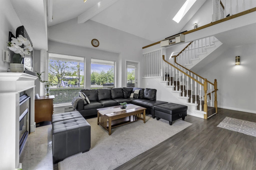 12172 72 Avenue 21, Surrey