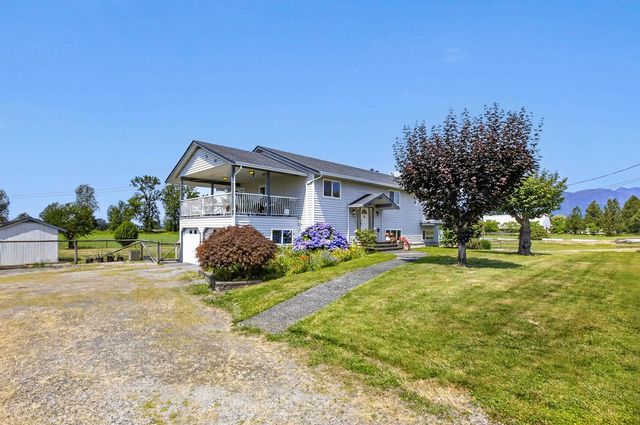 14221 Mckechnie Road, Pitt Meadows