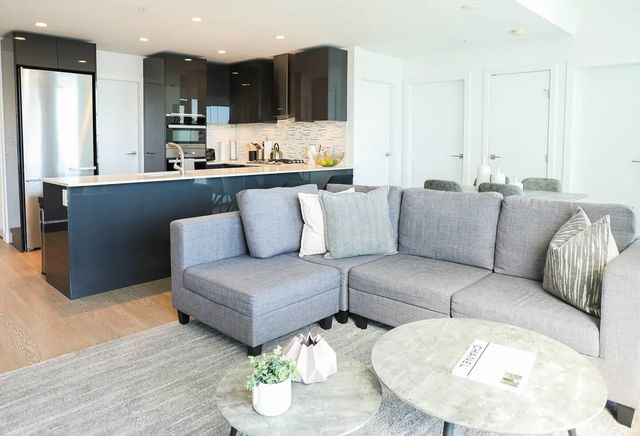 1283 Howe Street 4103, Vancouver