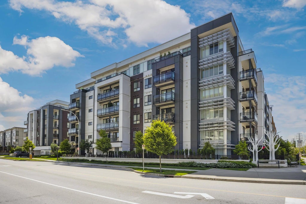 20838 78b Avenue B408, Langley