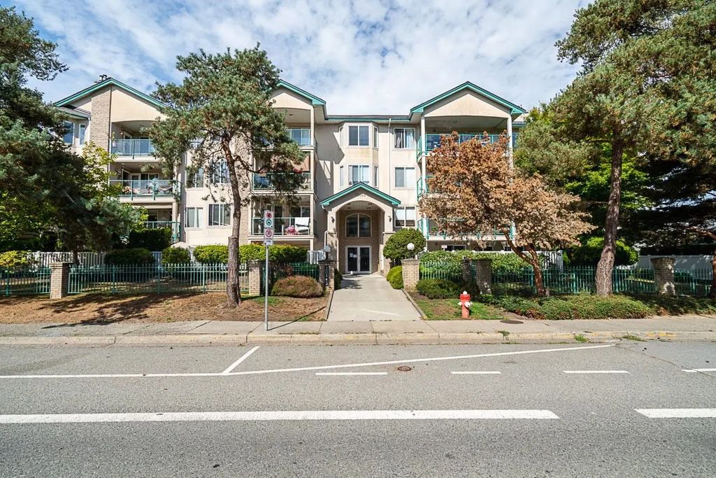 20443 53 Avenue 209, Langley