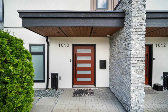 1010 Augusta Avenue, Burnaby
