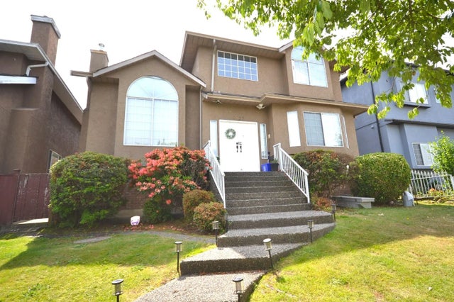8832 15th Avenue, Burnaby