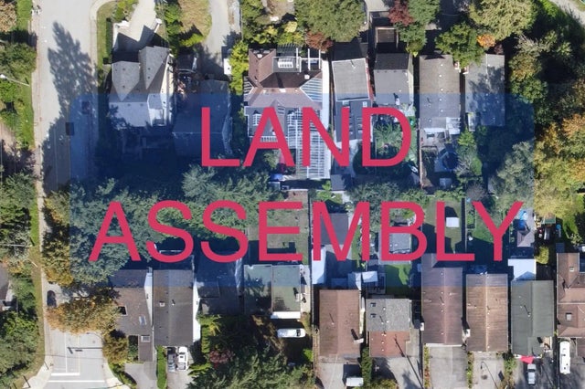 1324 E Keith Road, North Vancouver