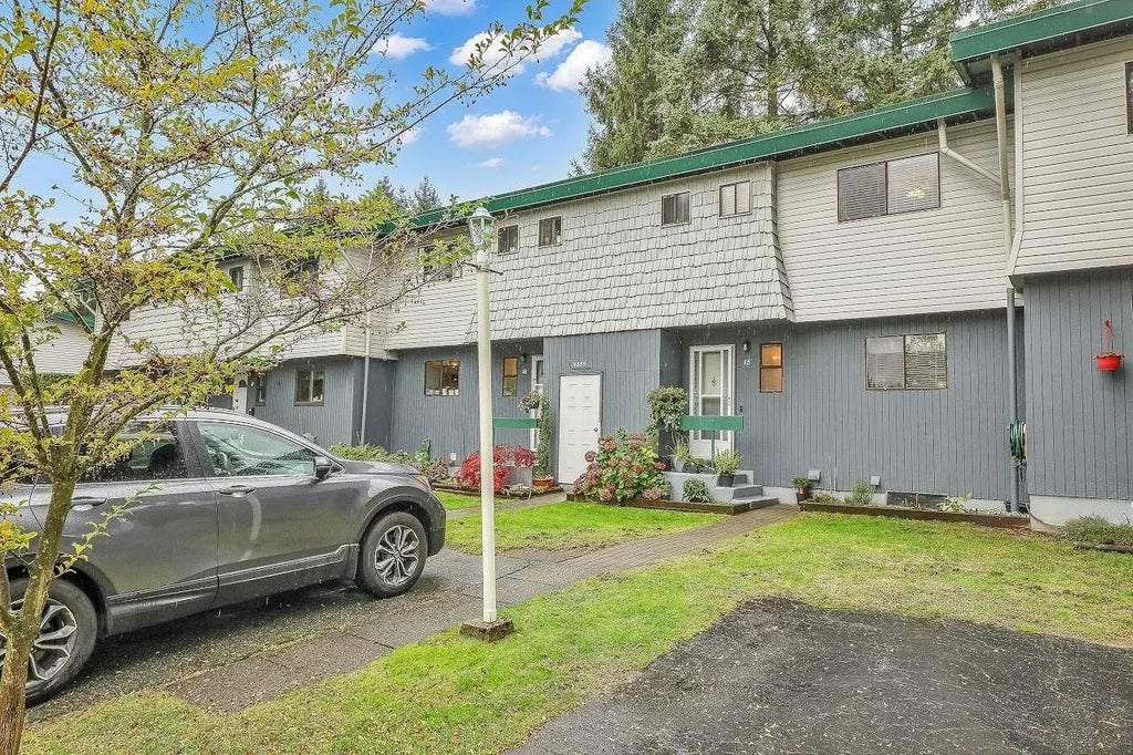 10880 152 Street 15, Surrey