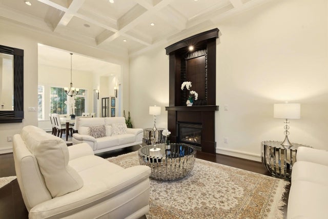 1017 Canyon Boulevard, North Vancouver