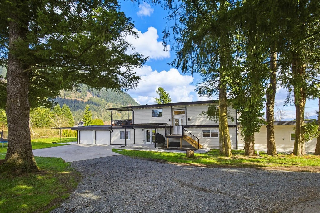 36143 Shore Road, Mission