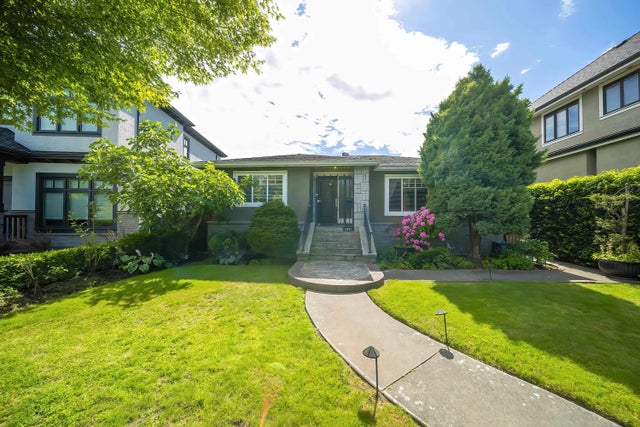 3347 Trutch Street, Vancouver