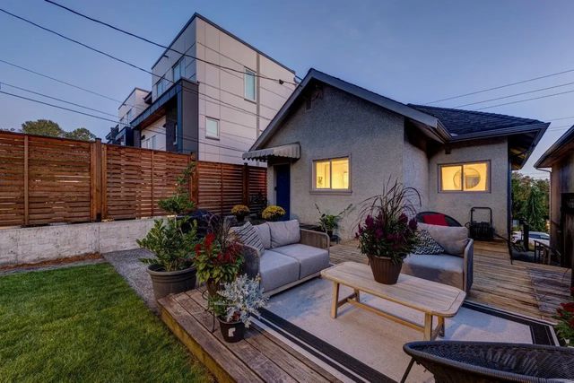 744 E 3rd Street, North Vancouver