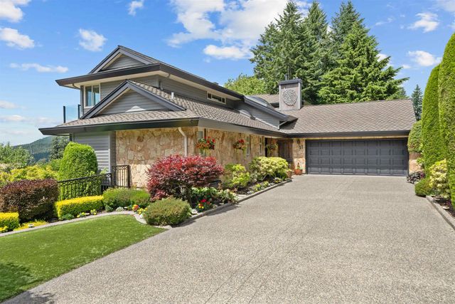 11 Elsdon Bay, Port Moody